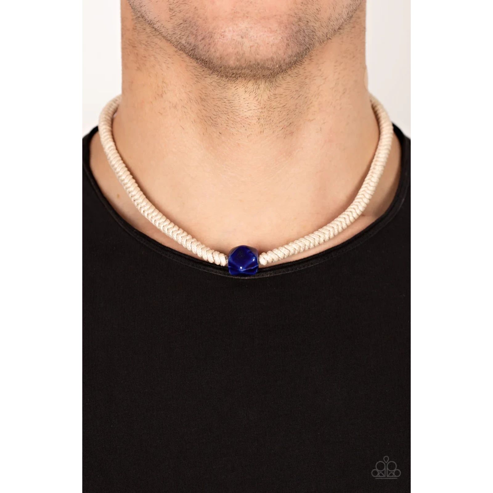 Metamorphic Marvel Blue Necklace 277